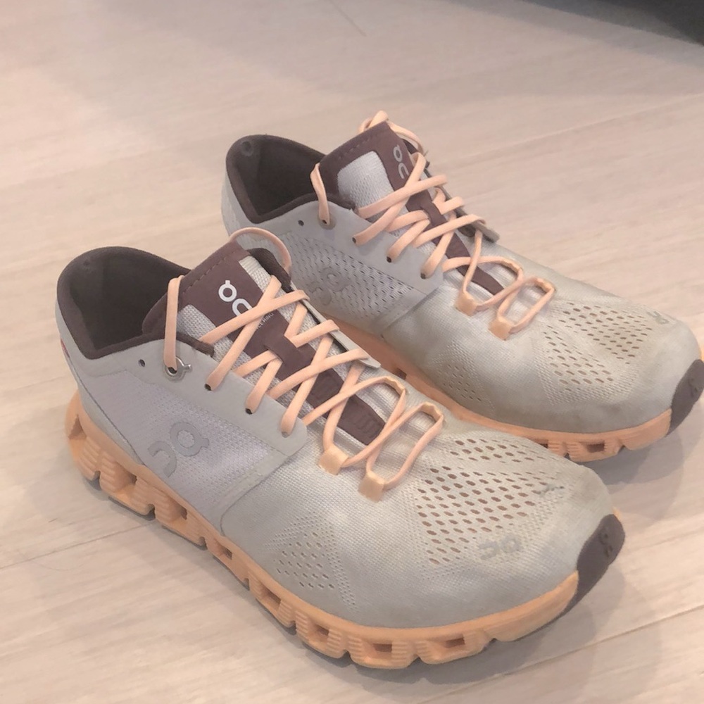 On Cloud running shoes. Used with some wear showing. Great shoes for the price!